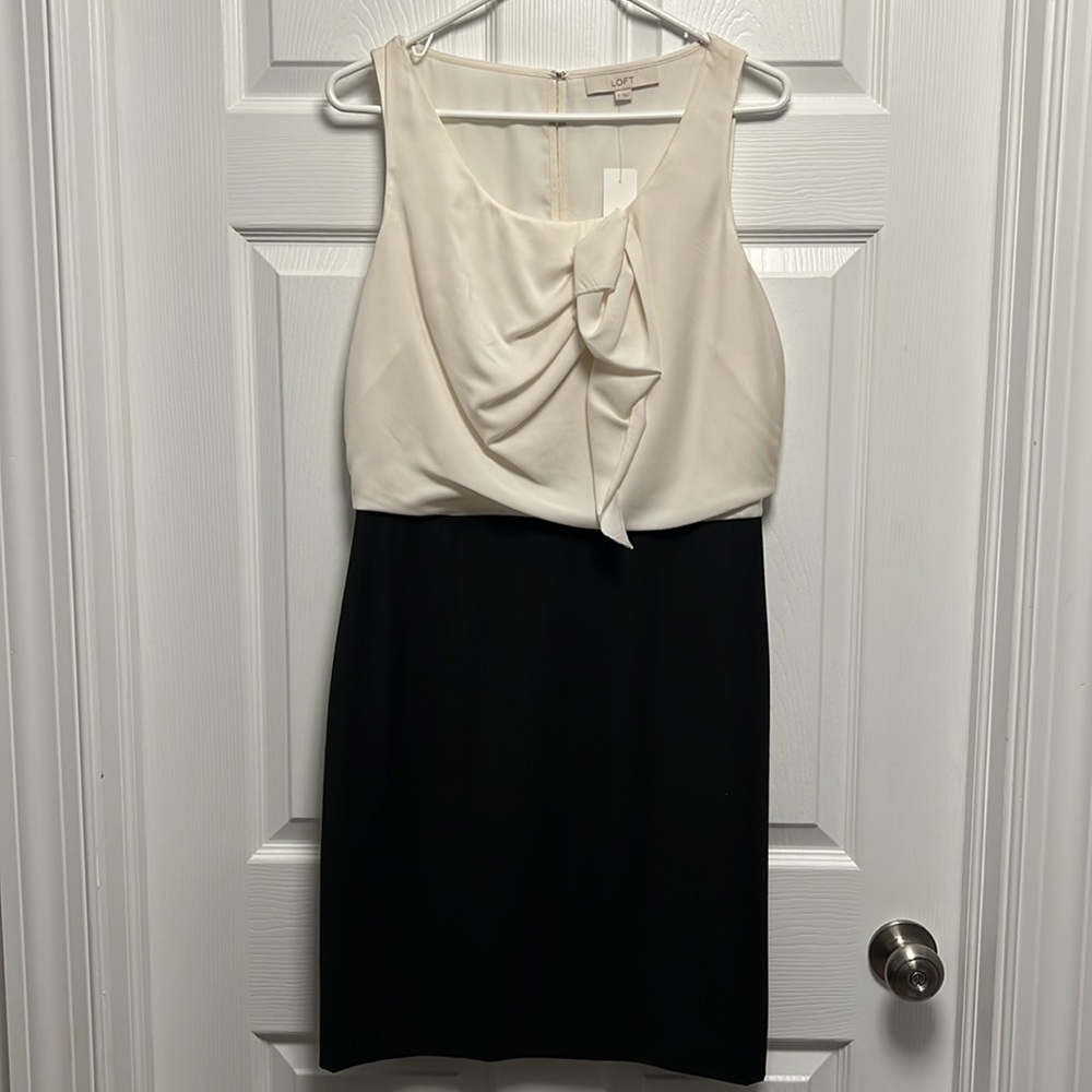 LOFT Dress - Picture 2 of 6